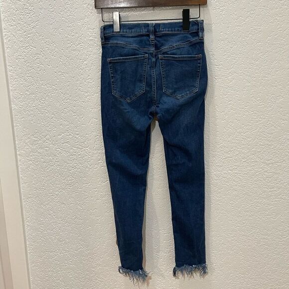 Vintage Free People Frayed Crop Skinny Jeans Distressed Denim Frayed Hem Size 27 - Picture 6 of 10